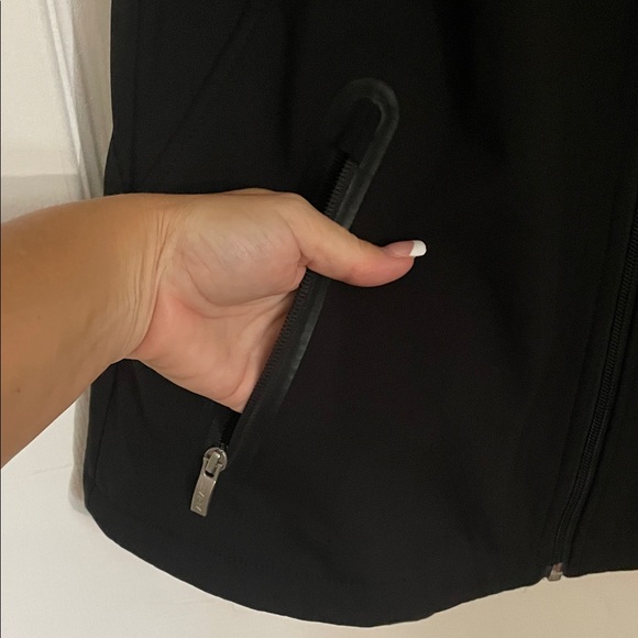 Ariat Women's Classic Black Vest - Picture 5 of 5